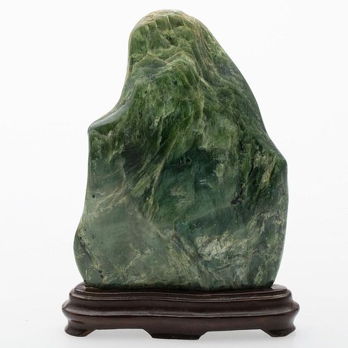 4933344: Green Hardstone Scholar's Rock with Stand ES7AC