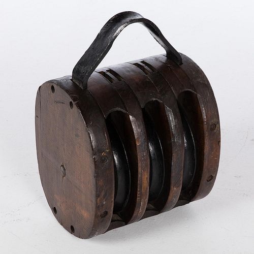 4933347: Wooden Triple Block Iron Bail, 19th Century ES7AJ