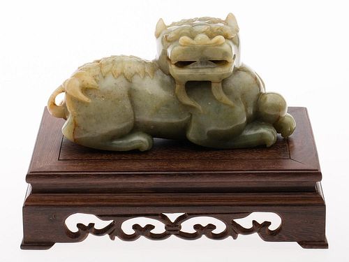 4777489: Chinese Carved Jade Buddhistic Lion, 20th Century KL7CC