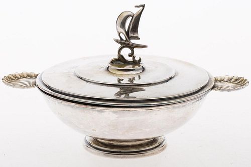 4777698: Continental Silver Covered Bowl with Ship Finial KL7CQ