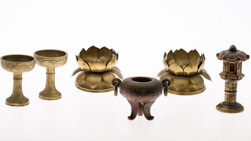 4777711: 6 Brass and Ceramic Table Articles KL7CC