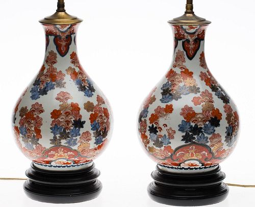 4642585: Pair of Imari Porcelain Vases Now Mounted as Lamps TF1SF
