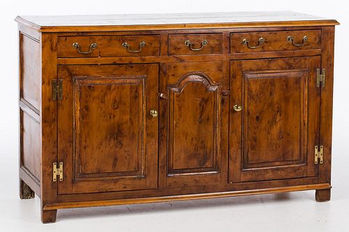 4642626: English Cedar Side Cabinet, 19th Century TF1SJ