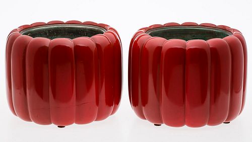 4542907: Pair of Japanese Red Lacquer JardiniÃ¨res KL5CC