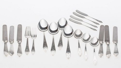 4542950: Tiffany Sterling Silver Flatware, 19 pieces KL5CQ