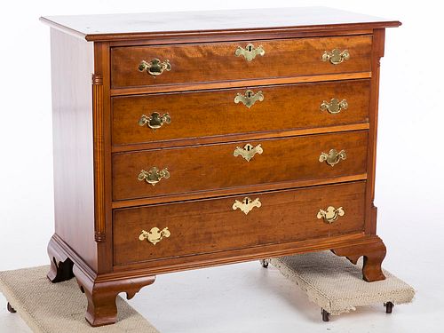 4556467: American Chippendale Style Chest of Drawers KL5CJ
