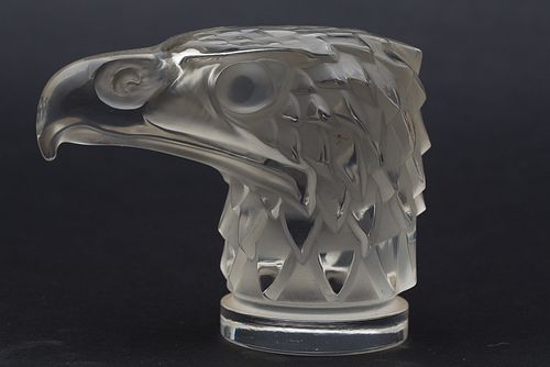 4419969: Lalique Clear and Frosted Glass Eagles Head T8KBF