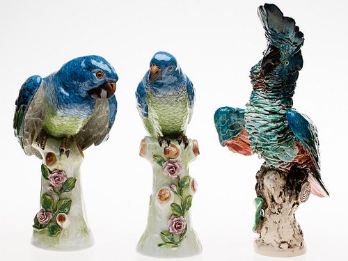 4419980: 3 Ceramic Parrots, 19th Century and Later T8KBF