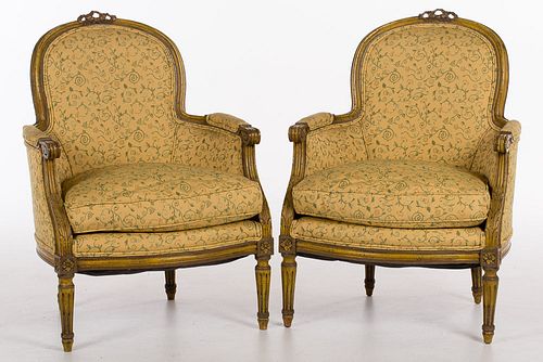 4420088: Pair of Louis XVI Style Painted Bergeres, 20th Century T8KBJ