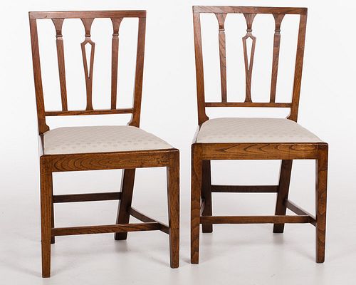 4420186: Pair of English Elm Slip Seat Side Chairs, 19th Century T8KBJ