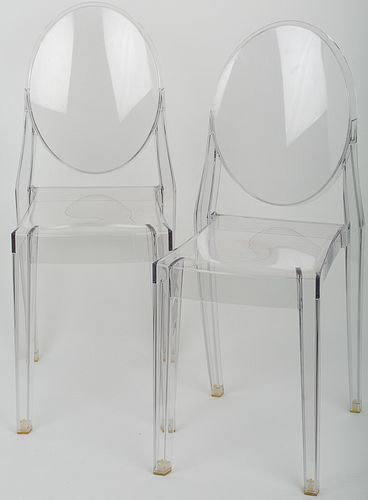 4420196: Pair of Victoria Ghost Design for Kartell Clear
 Acrylic Side Chairs by Philippe Starck T8KBJ