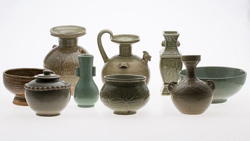 4269329: 9 Chinese Green Glazed Ceramic Vessels, 20th Century or Earlier E1REC