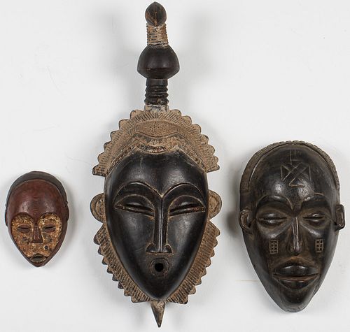 4269574: Group of 3 African Masks E1REA