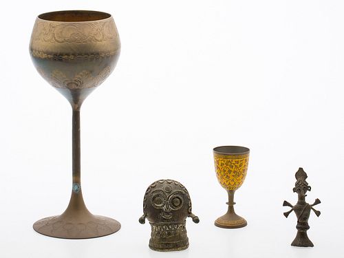4058193: Group of 4 Brass Decorative Objects E8RDJ