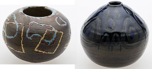 4058127: Two Ceramic Vessels by Clifford West E8RDF