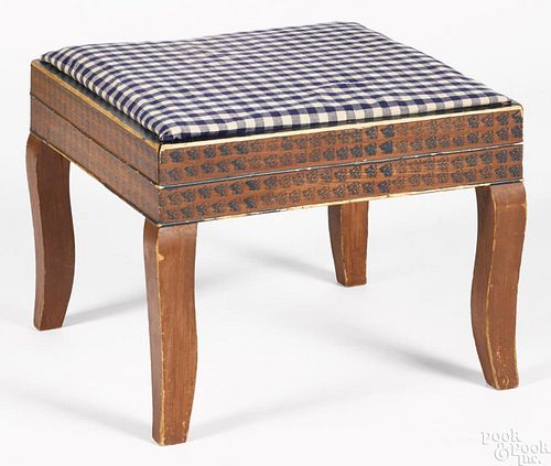 New England or Canadian painted pine foot stool, 19th c., retaining its original sponge decoration