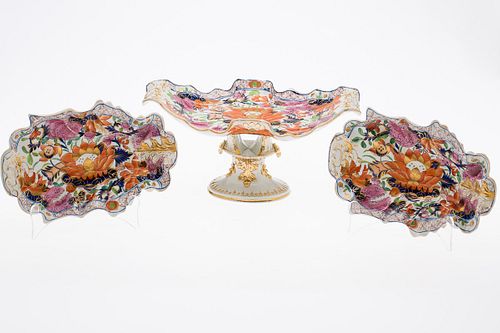3984757: English Porcelain Compote and 2 Shaped Dishes, 19th Century E6RDF