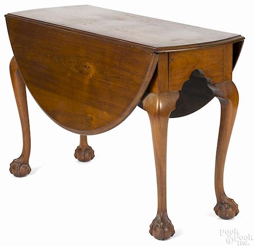 Pennsylvania Chippendale walnut drop leaf table, ca. 1770, with ball and claw feet, 28'' h.
