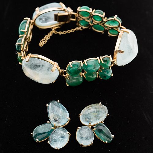 3984837: Chinese Dark Green Jade and Aquamarine 14 K Gold
 Bracelet and Pair of Earrings, 20th Century E6RDK