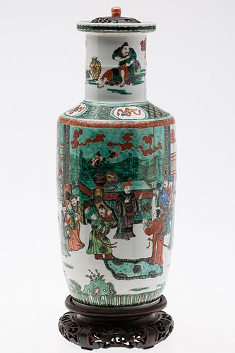 3984909: Chinese Famille Vert Vase, 20th Century E6RDC