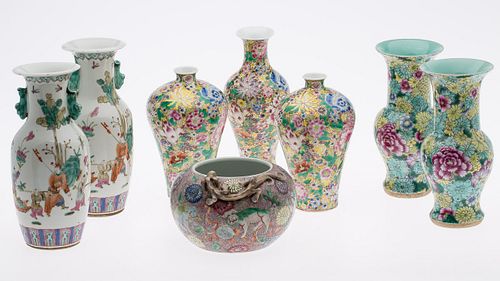 3984920: 8 Chinese Famille Rose Decorated Porcelain Vessels,
 20th Century/Modern E6RDC
