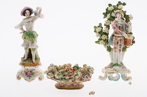 3985037: 2 Porcelain Figurines and a Dish, 19th Century E6RDF