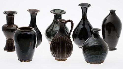4002151: 8 Chinese Brown Glazed Ceramic Vessels, 20th Century/Modern E6RDC