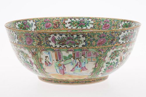 3863023: Chinese Rose Medallion Porcelain Bowl, 19th century E4RDC