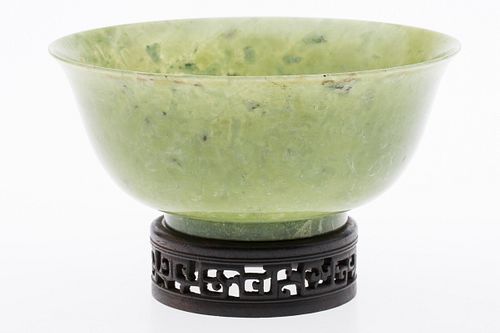 3863086: Chinese Green Jade Bowl E4RDC