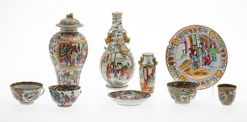 3863101: Group of Chinese Famille Rose Porcelain, 19th Century and Later E4RDC