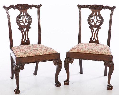 3863199: Pair of George II Mahogany Side Chairs, mid 18th Century E4RDJ