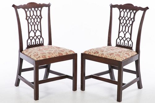 3863215: Pair of George III Mahogany Gothic Back Side Chairs, 18th Century E4RDJ