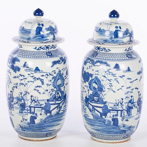 3863228: Pair of Large Chinese Underglaze Blue Porcelain Vessels, Modern E4RDC