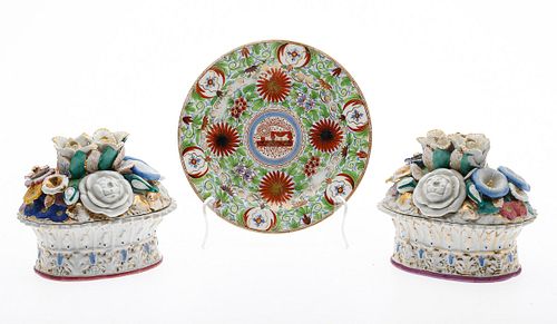 3863374: English Porcelain Plate and 2 European Floral Porcelain
 Boxes, 19th Century E4RDF