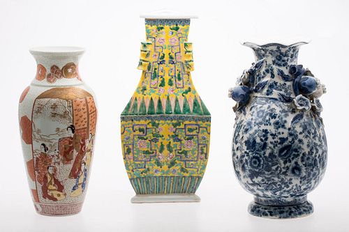 3753677: 3 Asian Porcelain Vessels, 20th Century E3RDC