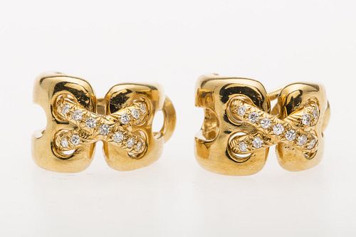 3776695: Pair of 18K Gold and Diamond Earrings E3RDK