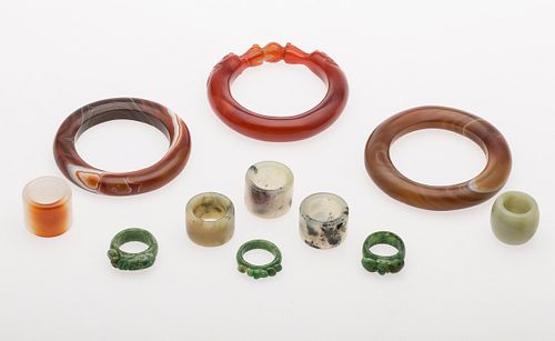 3776796: Group of 11 Chinese Jade, Agate and Carnelian Bracelets and Rings E3RDC