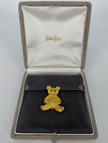 18kt Yellow Gold Bear Pin With Diamonds & Emeralds In A Grey Box