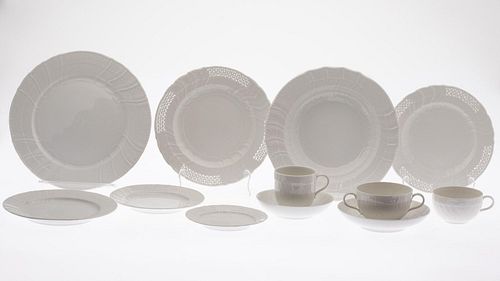 Set of Berlin Royal Porcelain Dinnerware, 119 pc.