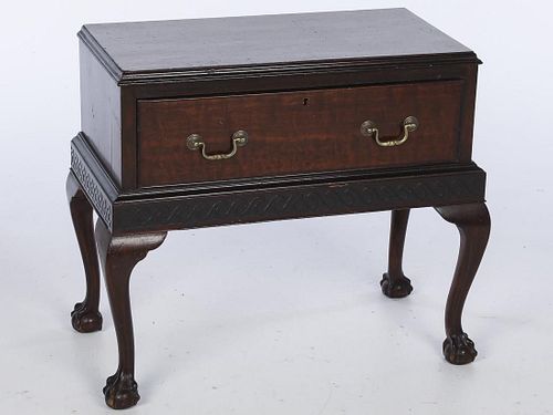 George II Style Mahogany Low Table, 20th Century