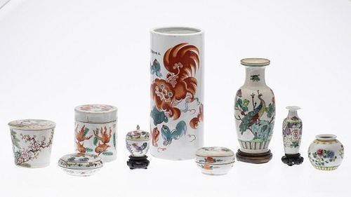 Group of 9 Chinese Porcelain Articles