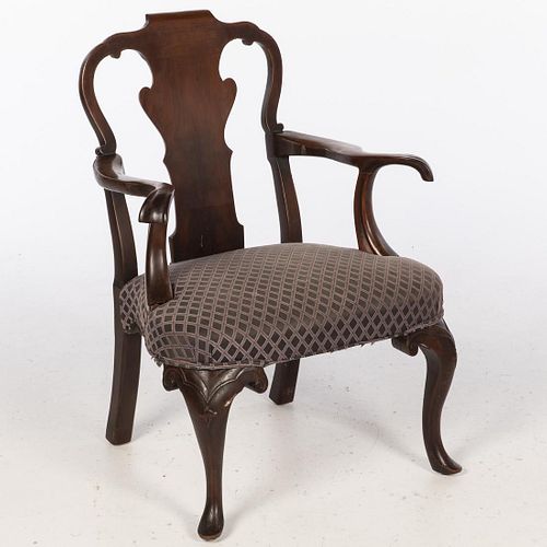 Queen Anne Style Mahogany Open Armchair, 20th C