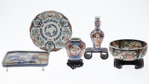 5 Pieces of Imari Porcelain