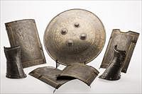 3753482: Persian Steel Dhal, 4 Armor Panels and a Pair of
 European Mitten Gauntlets, 19th Century E3RDJ