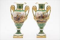 3753409: Pair of Paris Porcelain Urns, 19th Century E3RDF