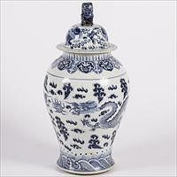 3753648: Chinese Underglaze Blue Porcelain Covered Vase, Modern E3RDC