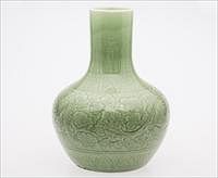 3753697: Large Green Bottle Vase, Modern E3RDC
