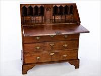 5654648: Small Chippendale Maple Slant Front Desk, 18th Century EV1DJ