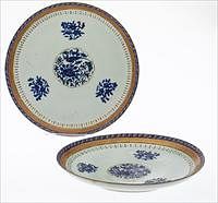 5654619: Pair of Chinese Export Blue and White Chargers, 18th Century EV1DC
