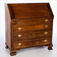 5665561: American Chippendale Walnut Slant Front Desk, Pennsylvania, c. 1780 EV1DJ
